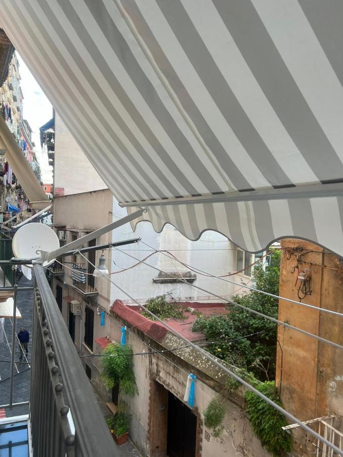 Apartamento La Dolce Casa Della Poesia Nápoles Exterior foto
